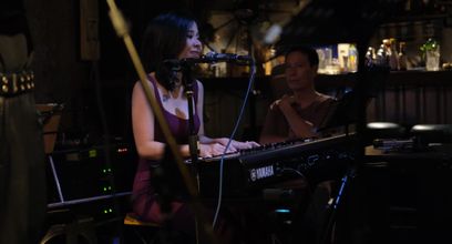 Chuyện của đêm [Live Performance] – Phú Hiển ft Phù Vạn Nam Hương | @ Minishow Ta Vẫn Còn Chính Mình